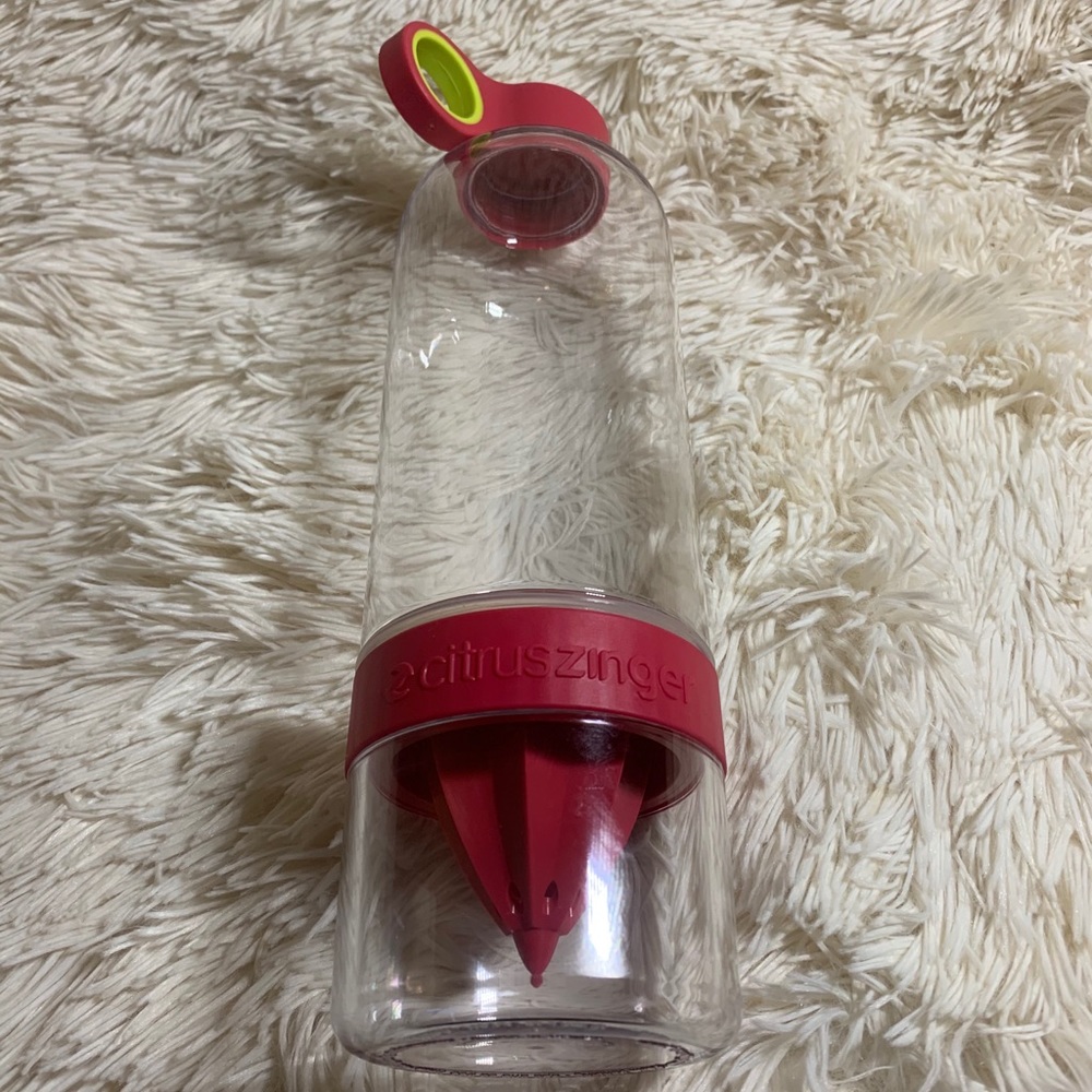 CitrusZinger Water Bottle